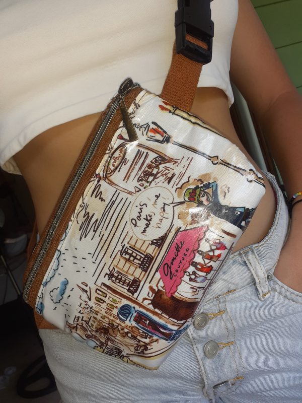Fiona Moon Bag - Image 3